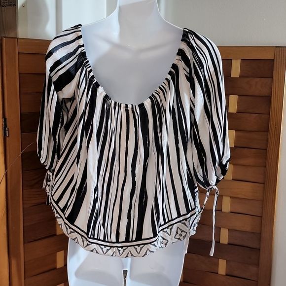 Cato brand top - Picture 4 of 9